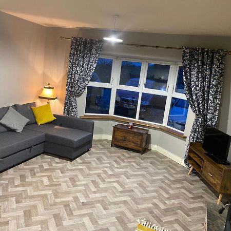 The Corner Apartment Карлоу Екстериор снимка