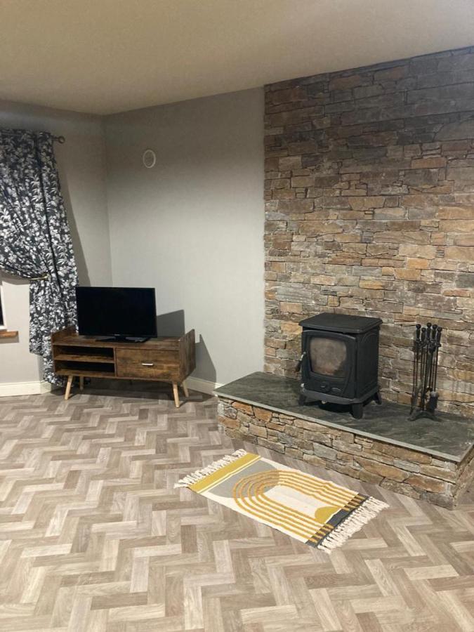 The Corner Apartment Карлоу Екстериор снимка