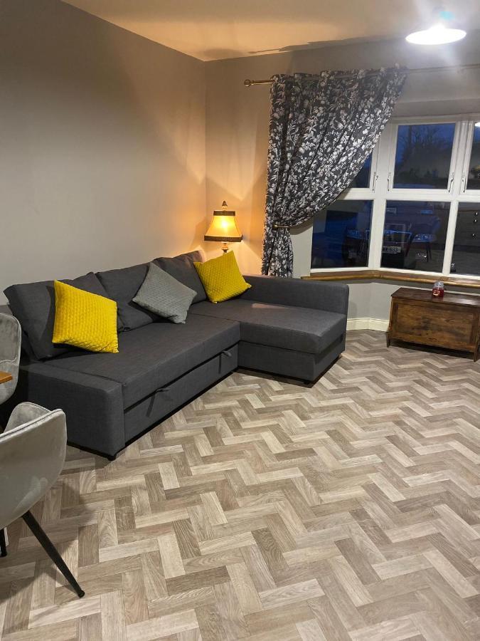 The Corner Apartment Карлоу Екстериор снимка